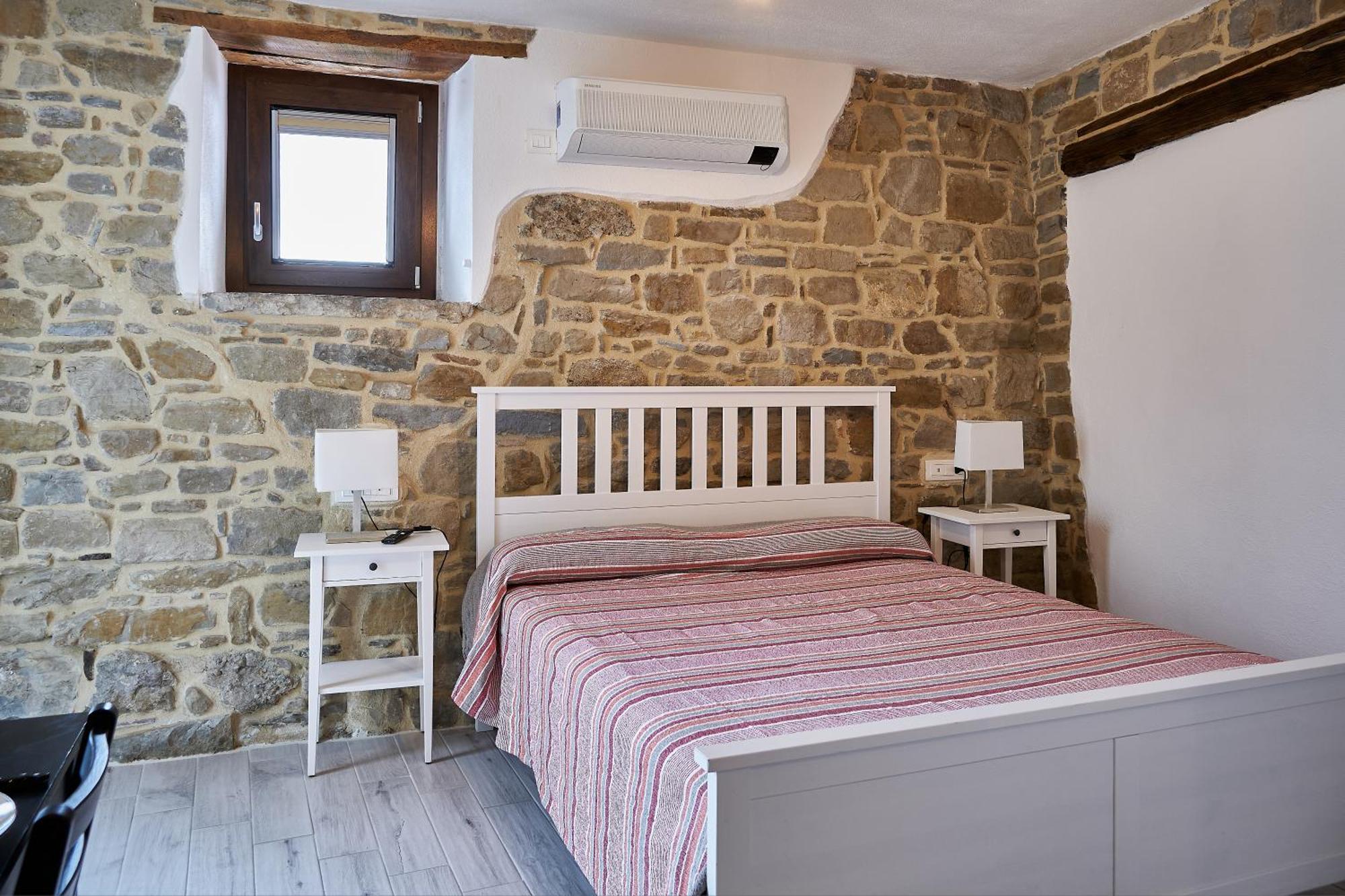 Eureka Room & Breakfast Pietrapertosa Bagian luar foto